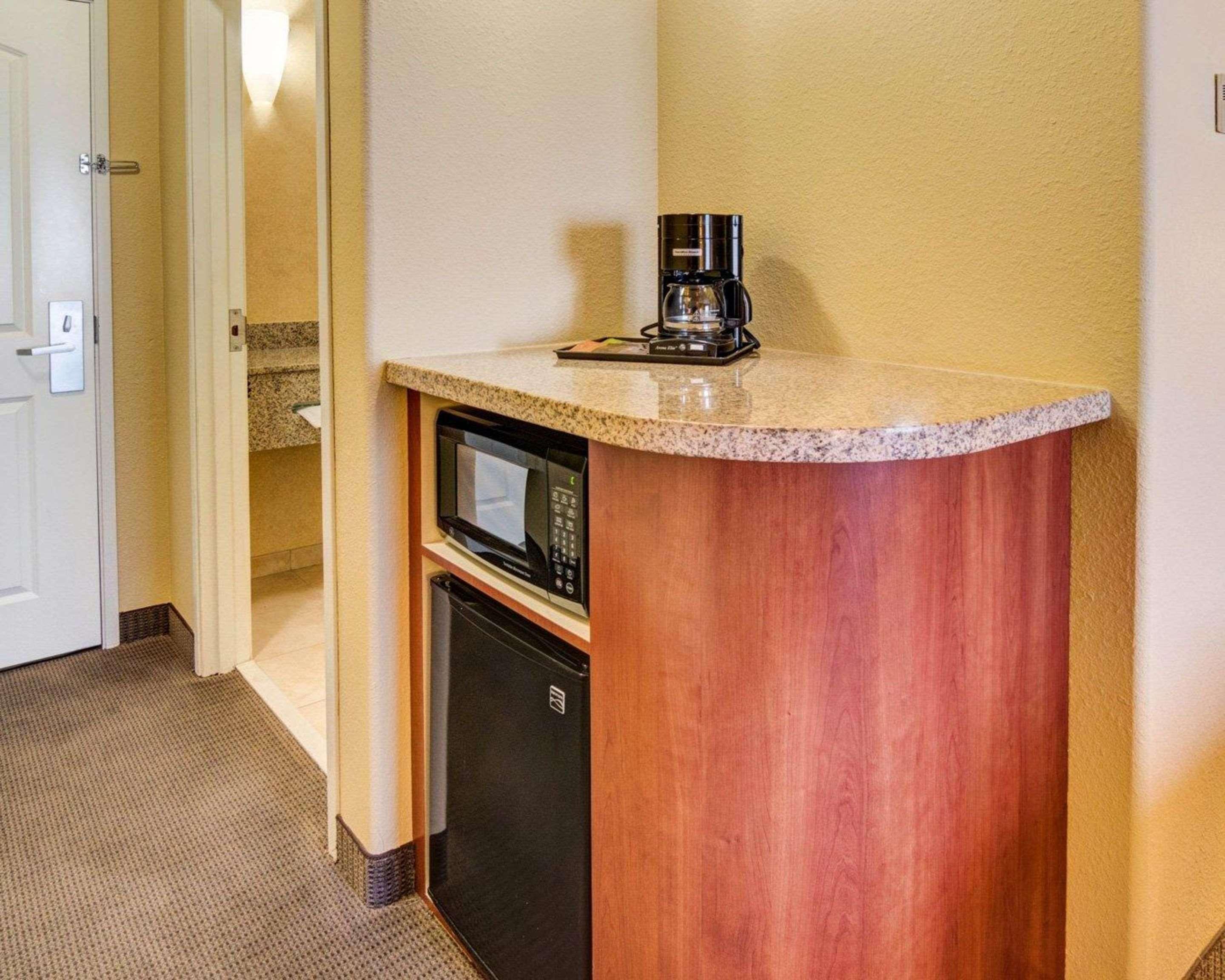 Hotel Sleep & West 3*